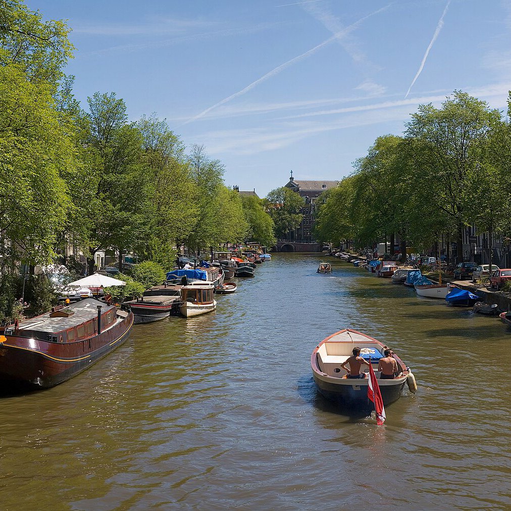 Amsterdam Canals - 100 piece jigsaw puzzle | Cities