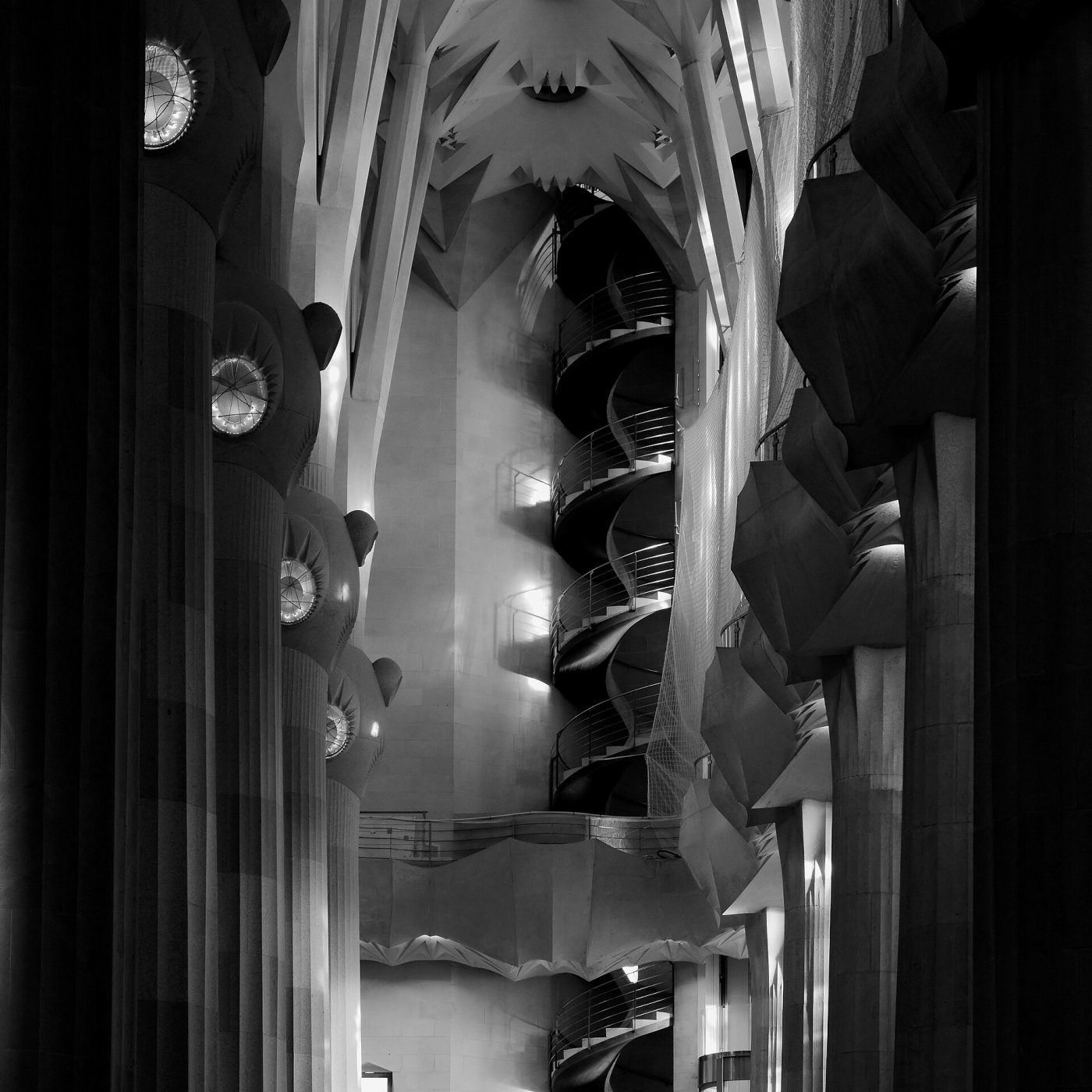 Sagrada Familia - 100 piece jigsaw puzzle | Cities